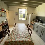 Semesterbostad Maison Familiale Des Petites Dalles A Pied Jardin *